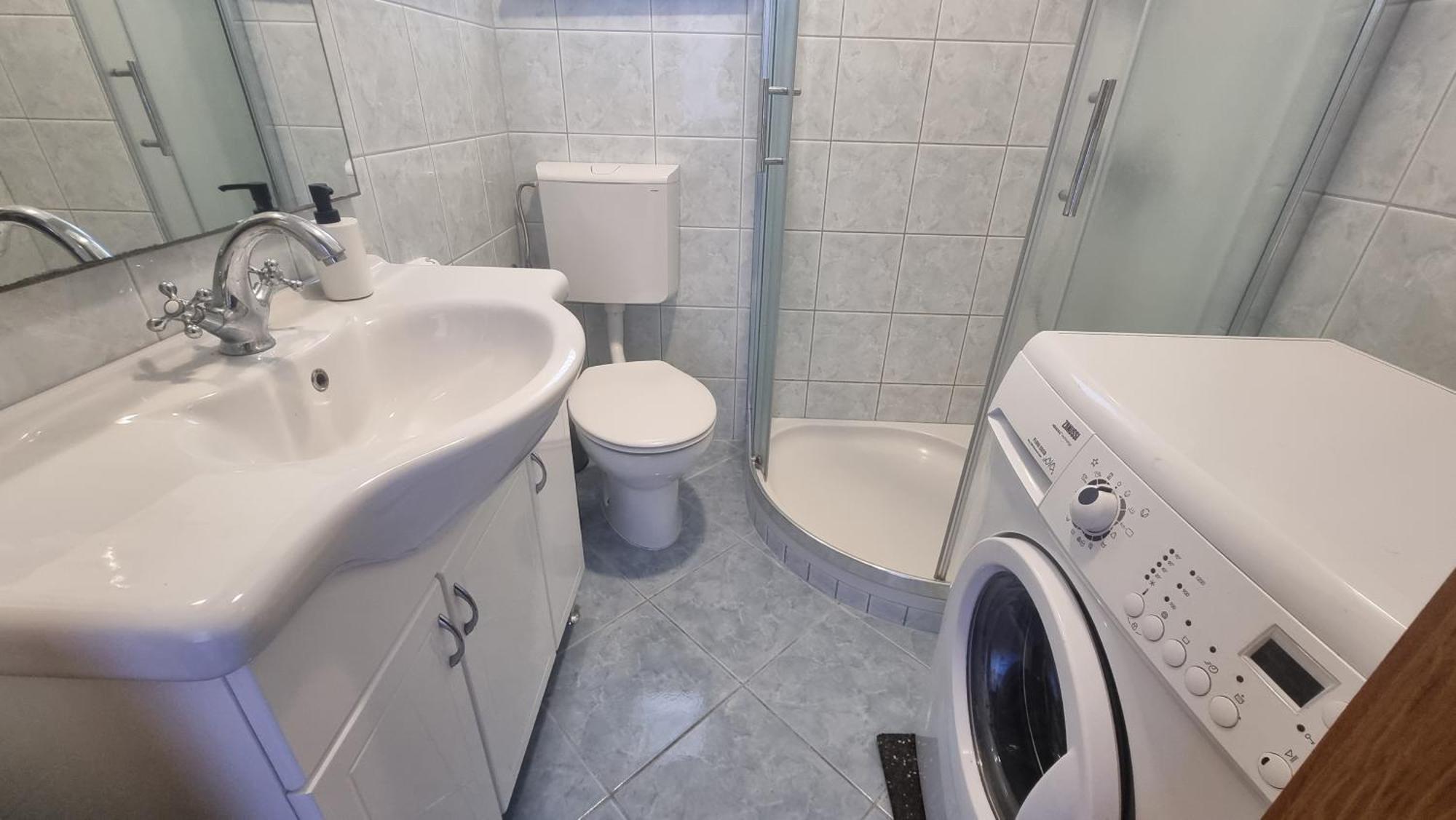 Apartment Helmut With Sea View Башка Экстерьер фото